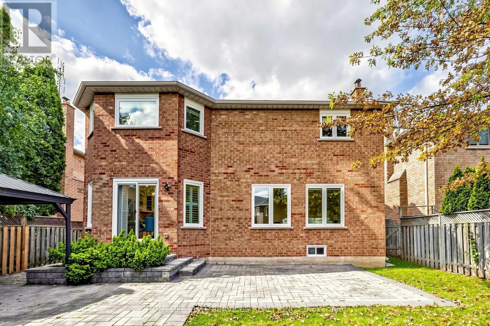 2432 STOLL DRIVE
