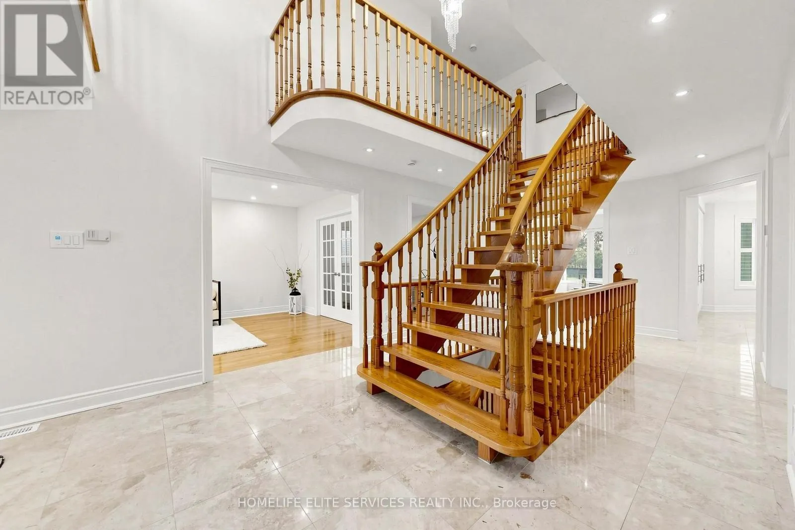 2432 STOLL DRIVE