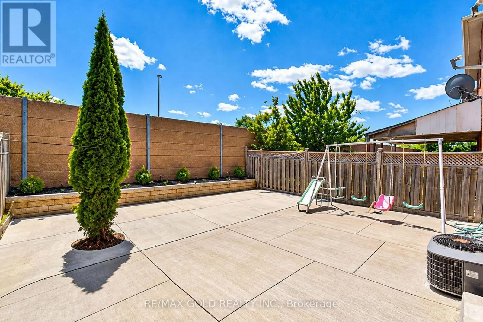 104 TUMBLEWEED TRAIL