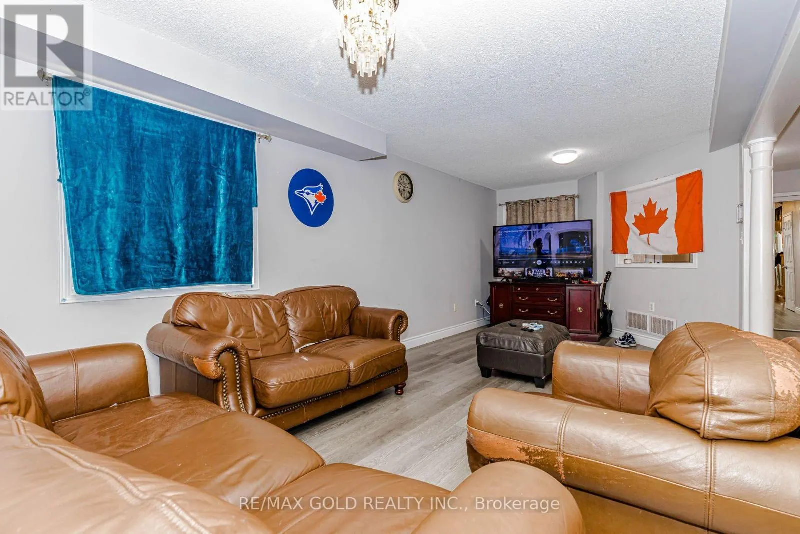 104 TUMBLEWEED TRAIL
