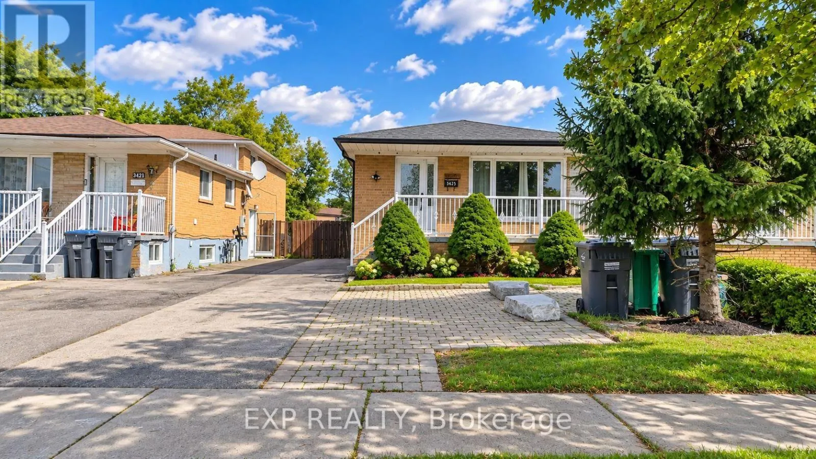 LOWER - 3425 LADDIE CRESCENT