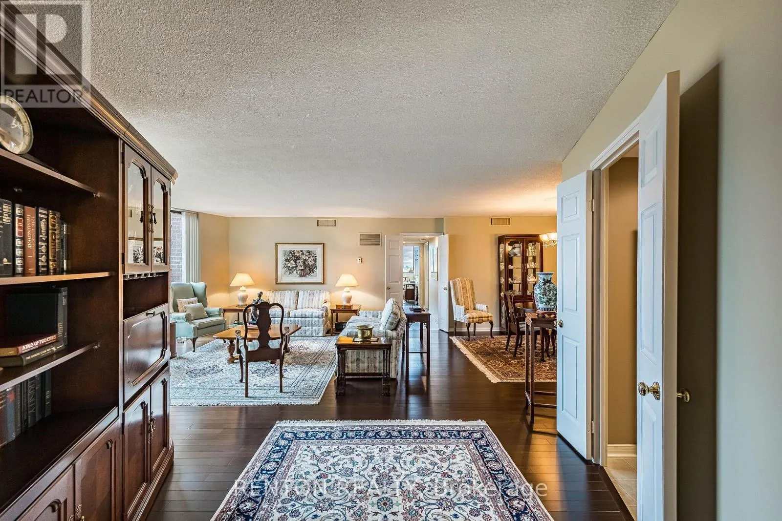 710 - 1240 MARLBOROUGH COURT