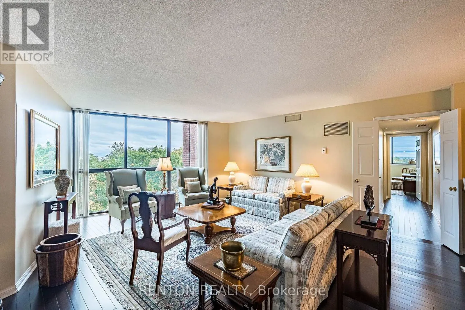 710 - 1240 MARLBOROUGH COURT