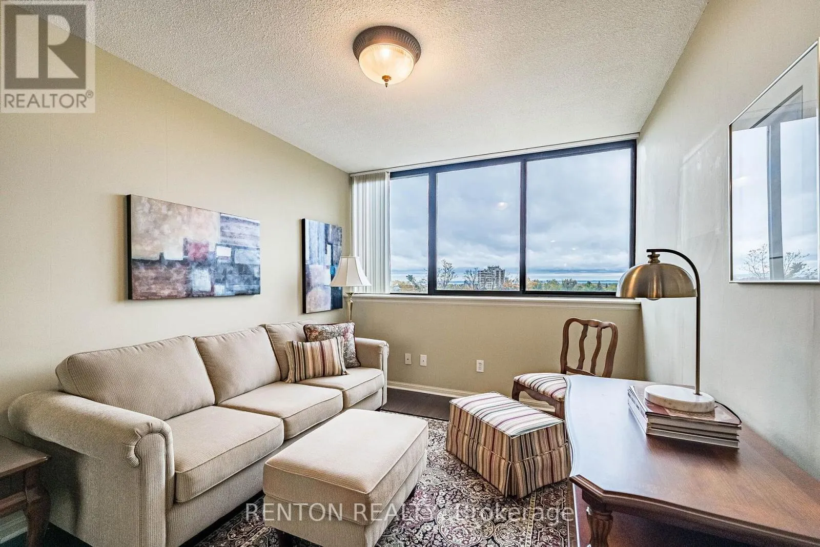 710 - 1240 MARLBOROUGH COURT