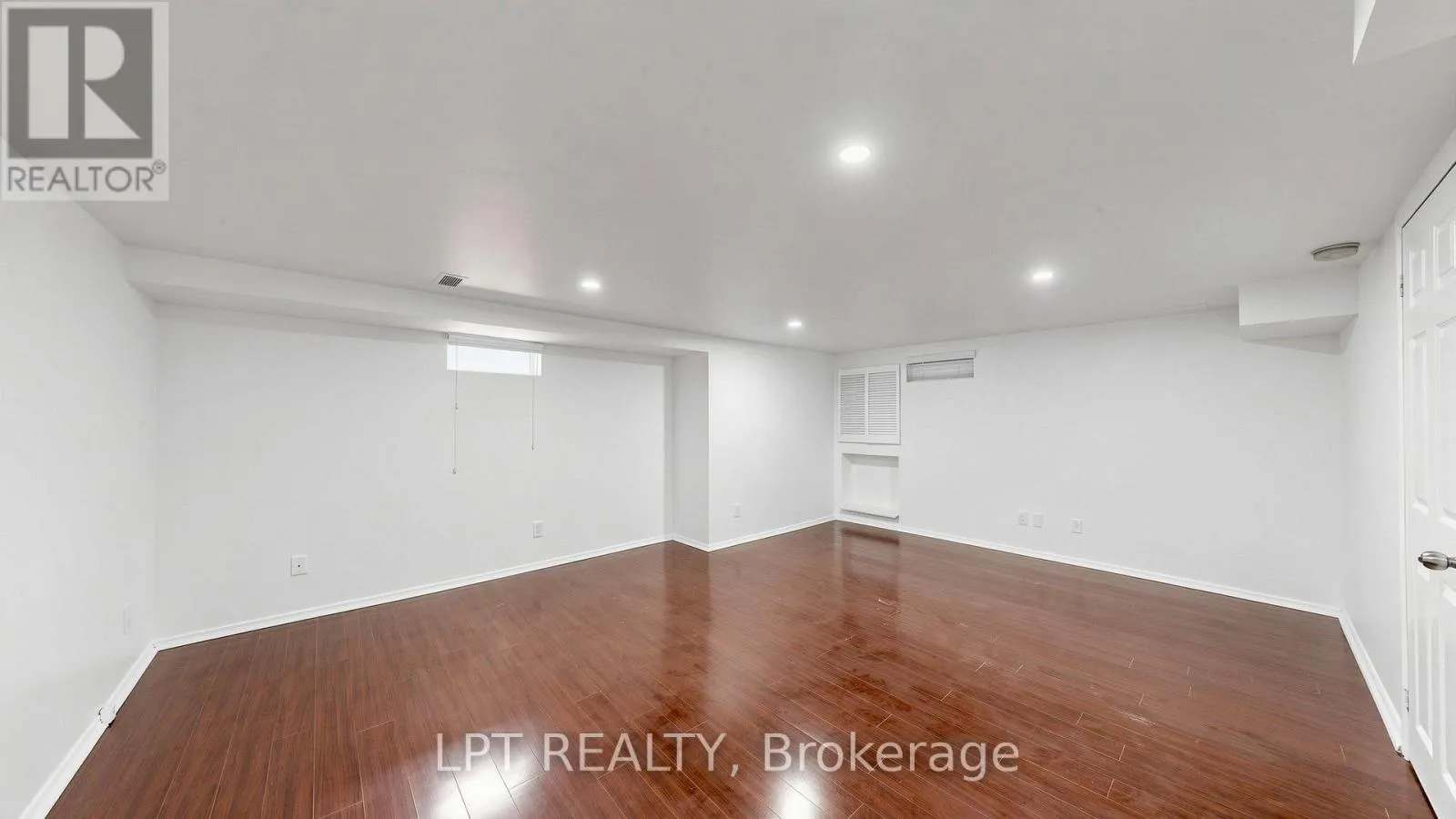 81 SHADY PINE CIRCLE