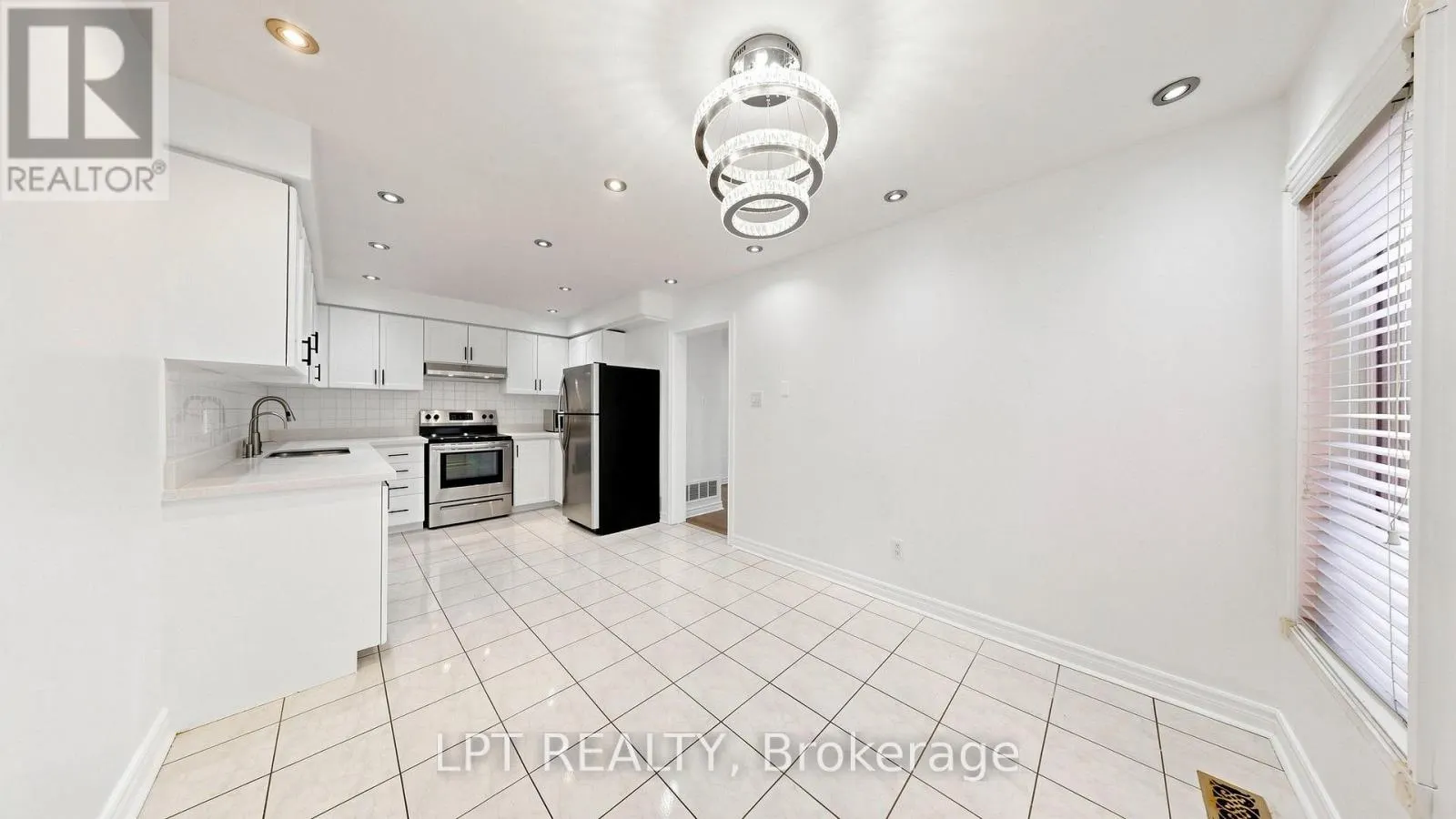 81 SHADY PINE CIRCLE