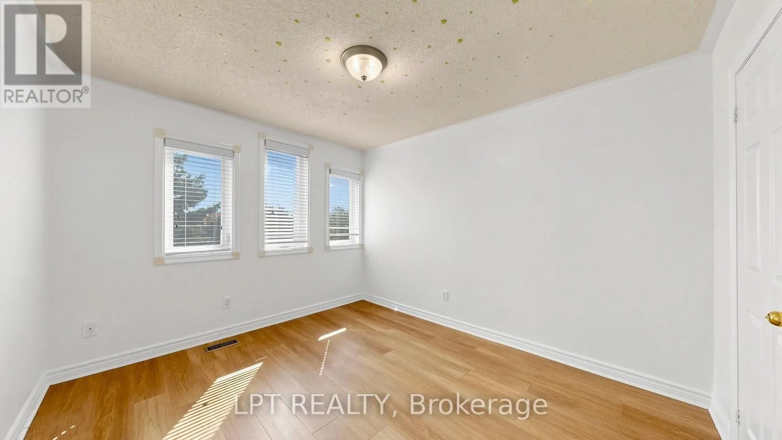 81 SHADY PINE CIRCLE