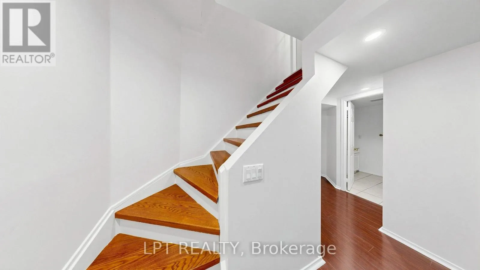 81 SHADY PINE CIRCLE