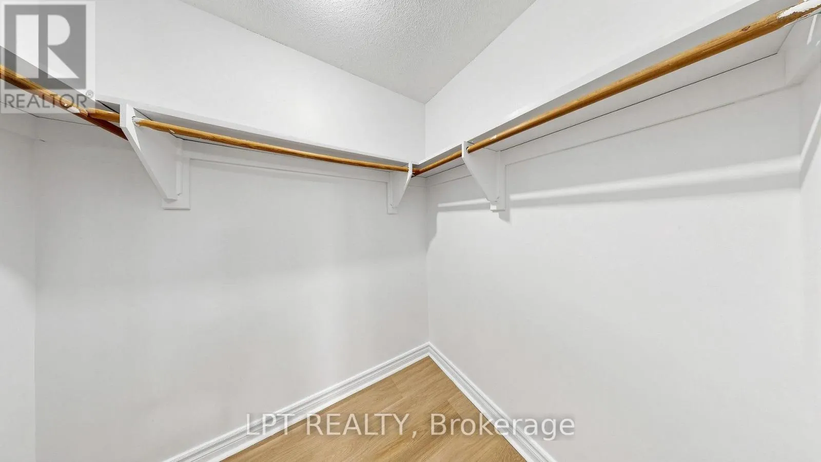 81 SHADY PINE CIRCLE