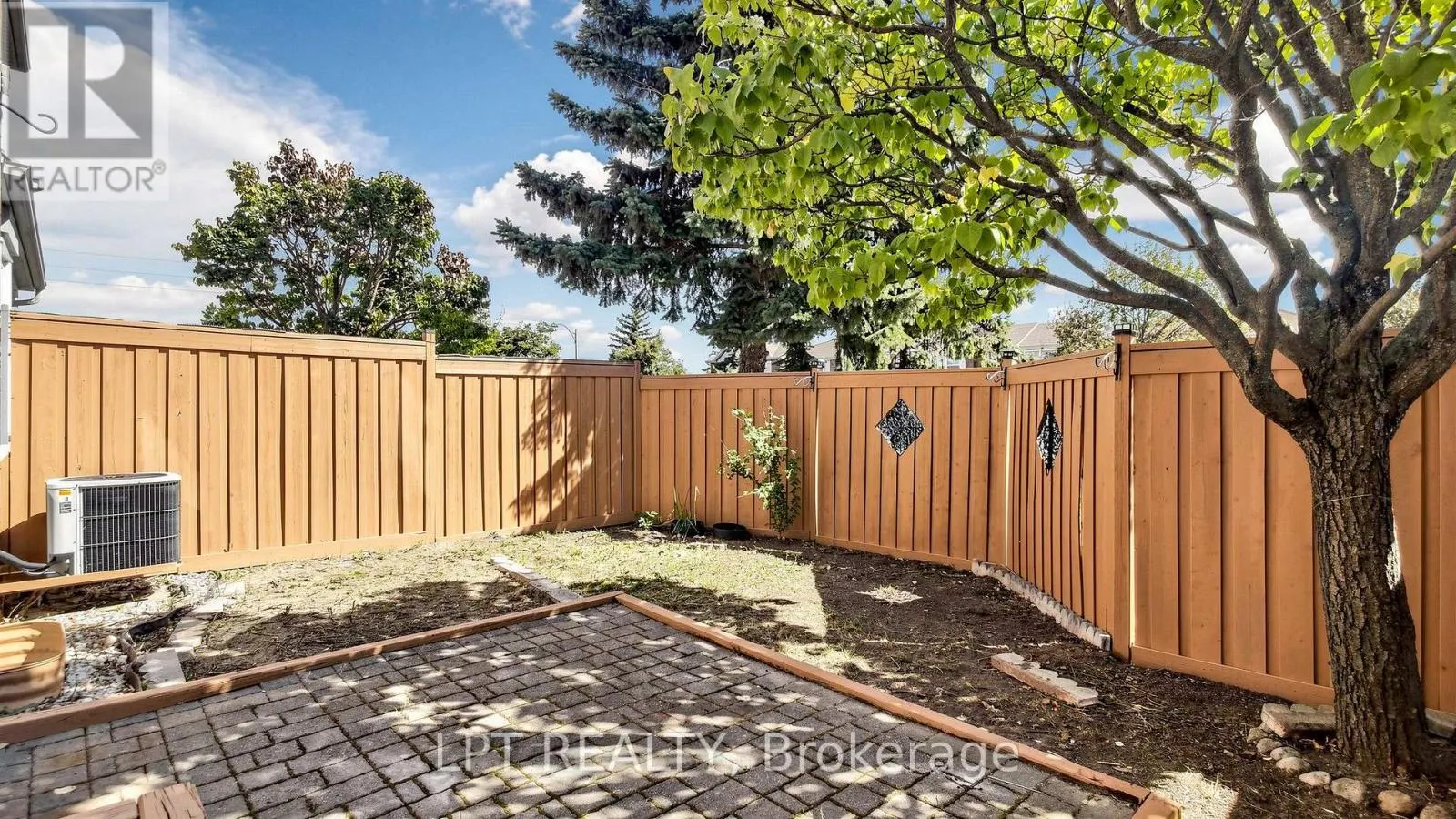 81 SHADY PINE CIRCLE
