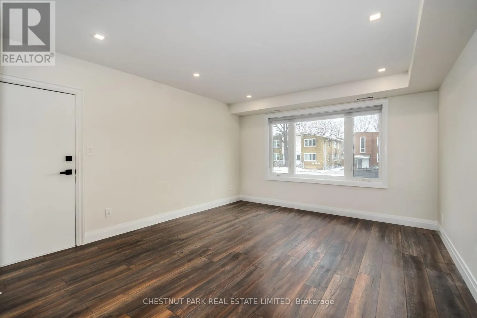 3 - 38 PENHURST AVENUE