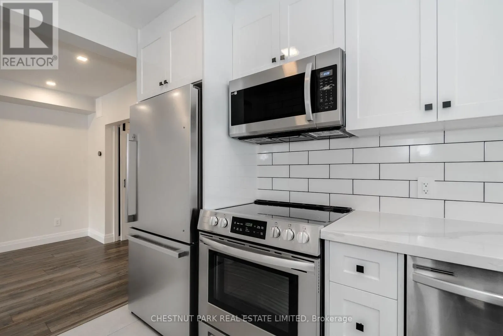 3 - 38 PENHURST AVENUE