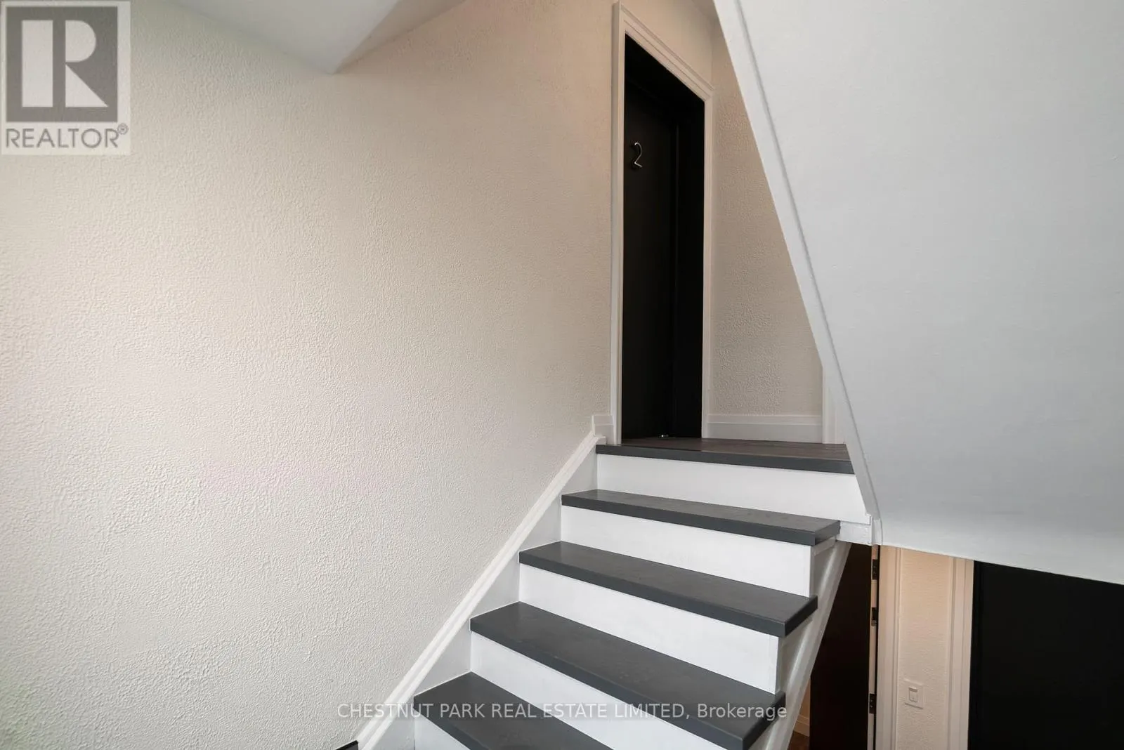 3 - 38 PENHURST AVENUE