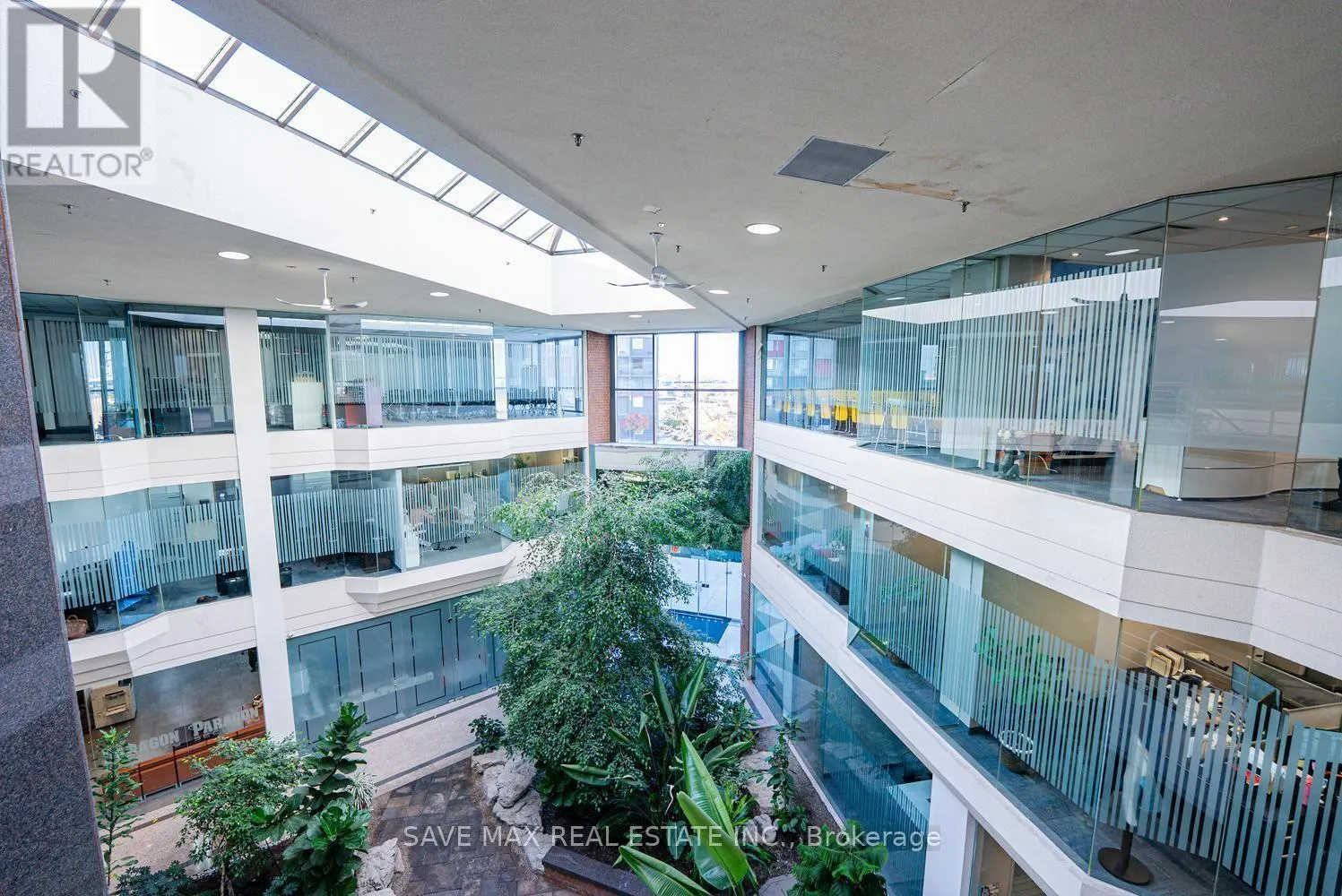 305 - 1550 ENTERPRISE ROAD