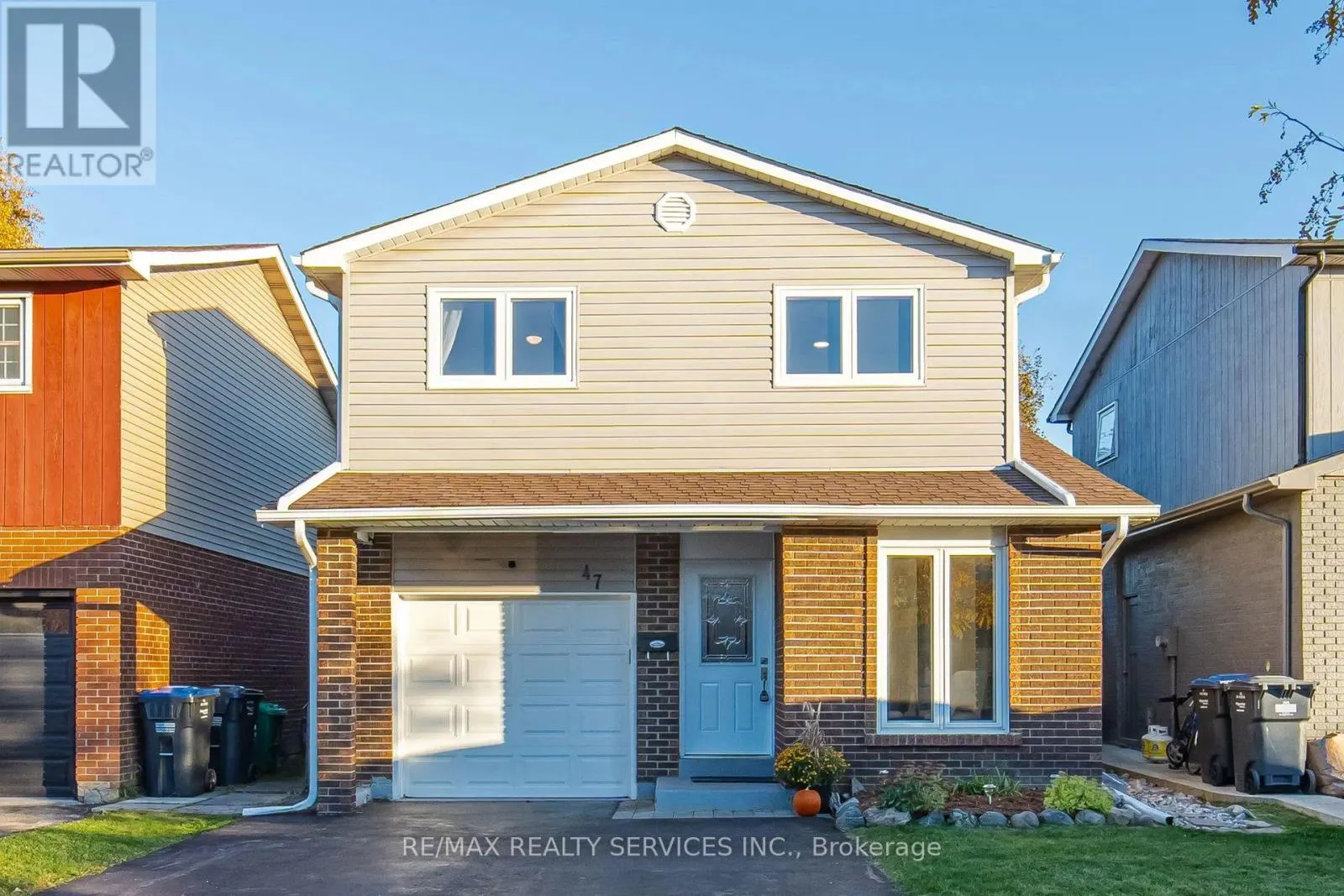 47 LINDRIDGE AVENUE