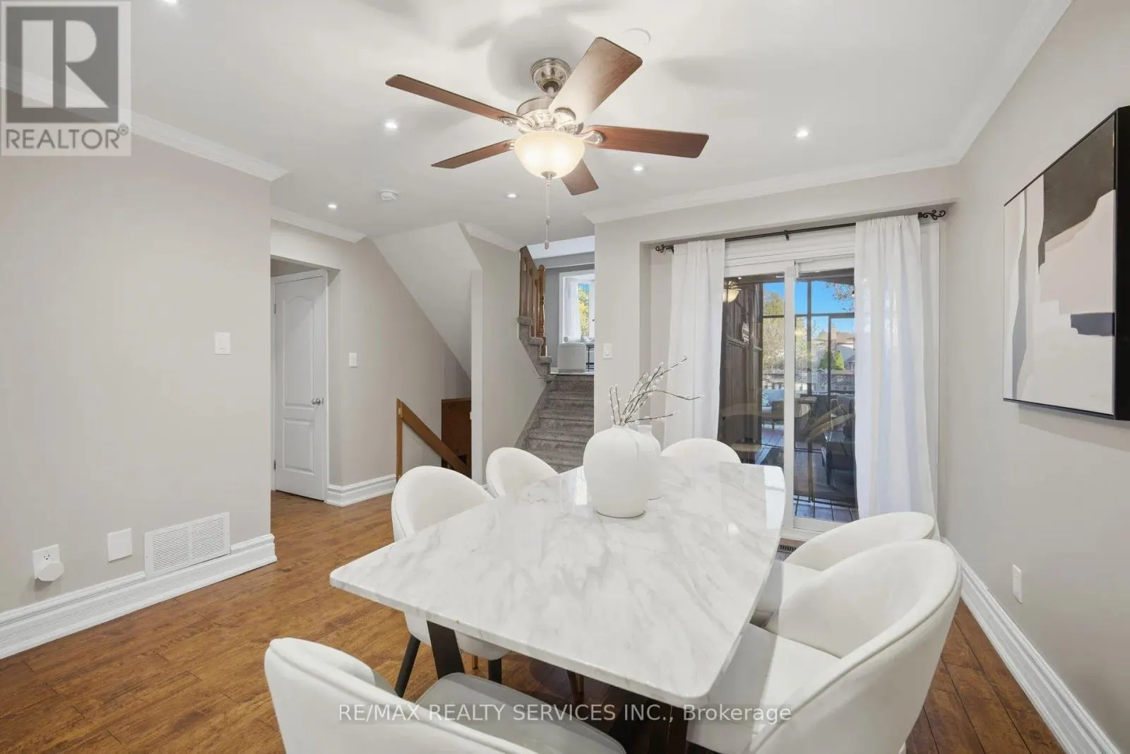 47 LINDRIDGE AVENUE