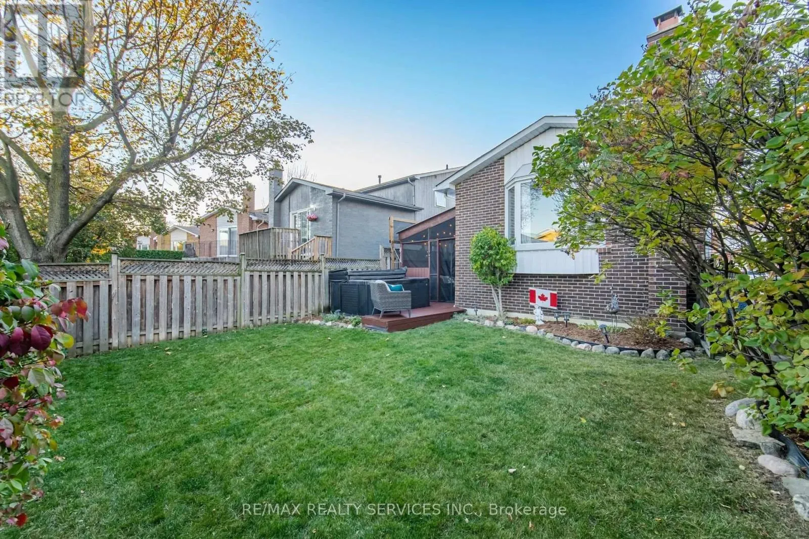 47 LINDRIDGE AVENUE