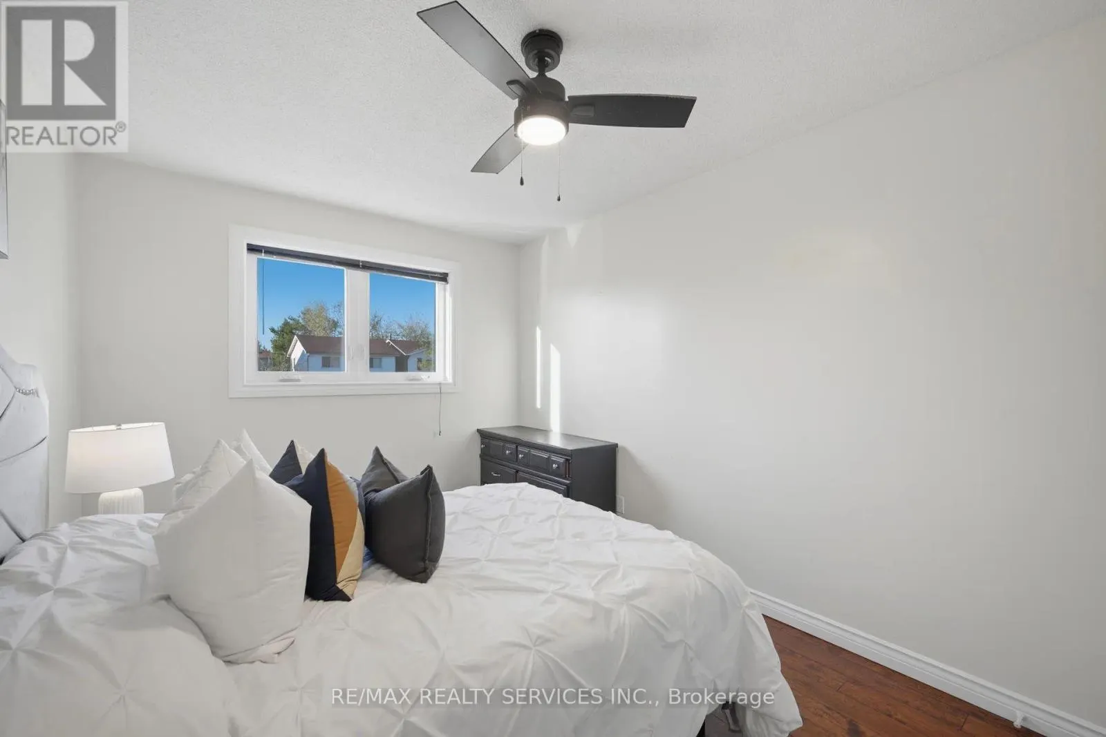 47 LINDRIDGE AVENUE