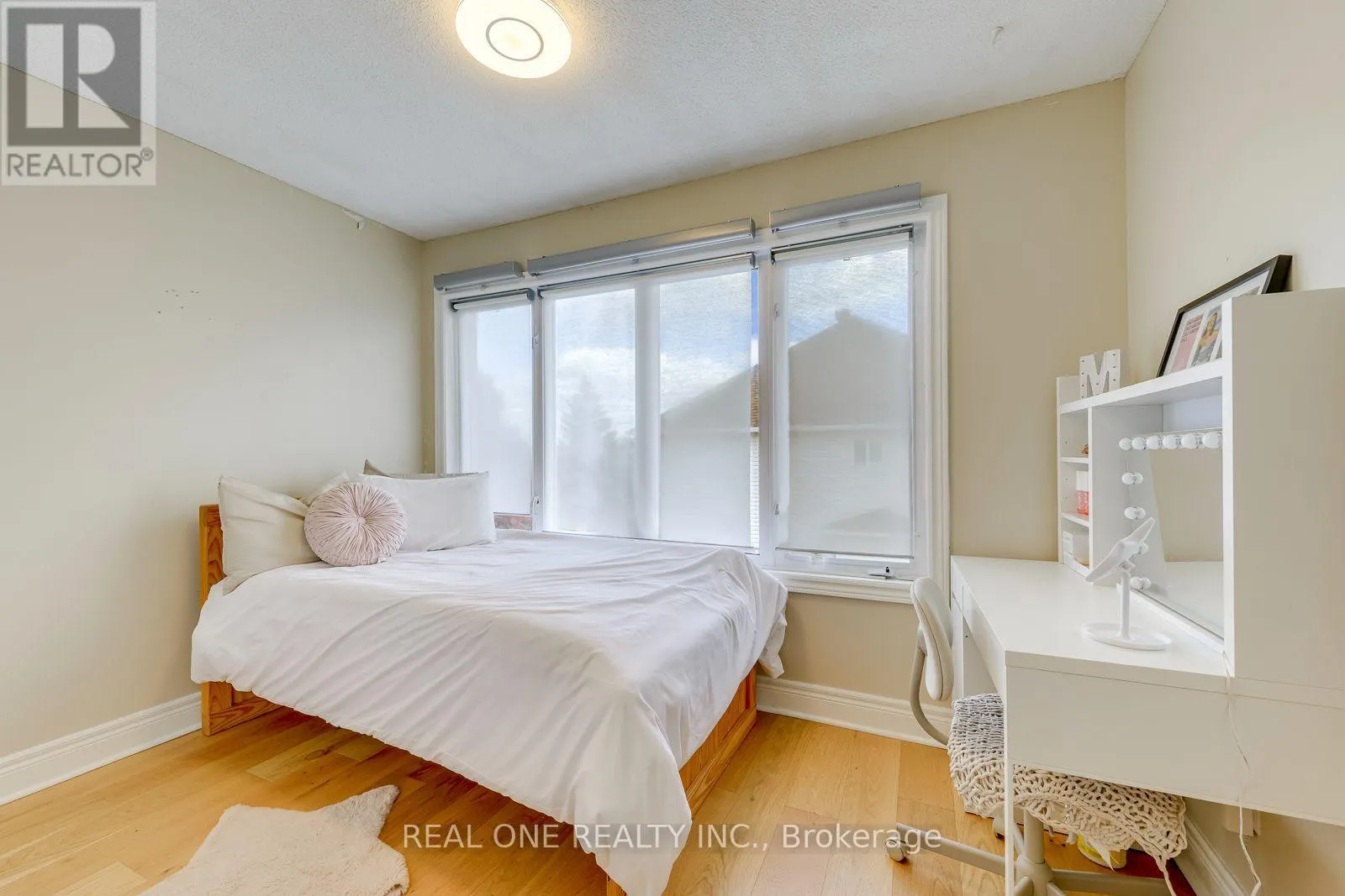 4250 PRICE COURT