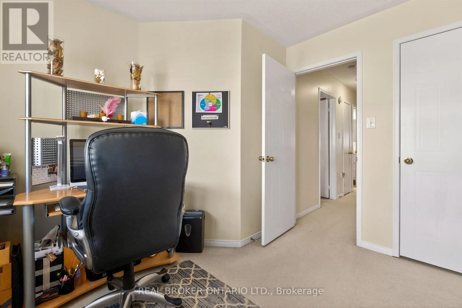 102 - 86 JOYMAR DRIVE