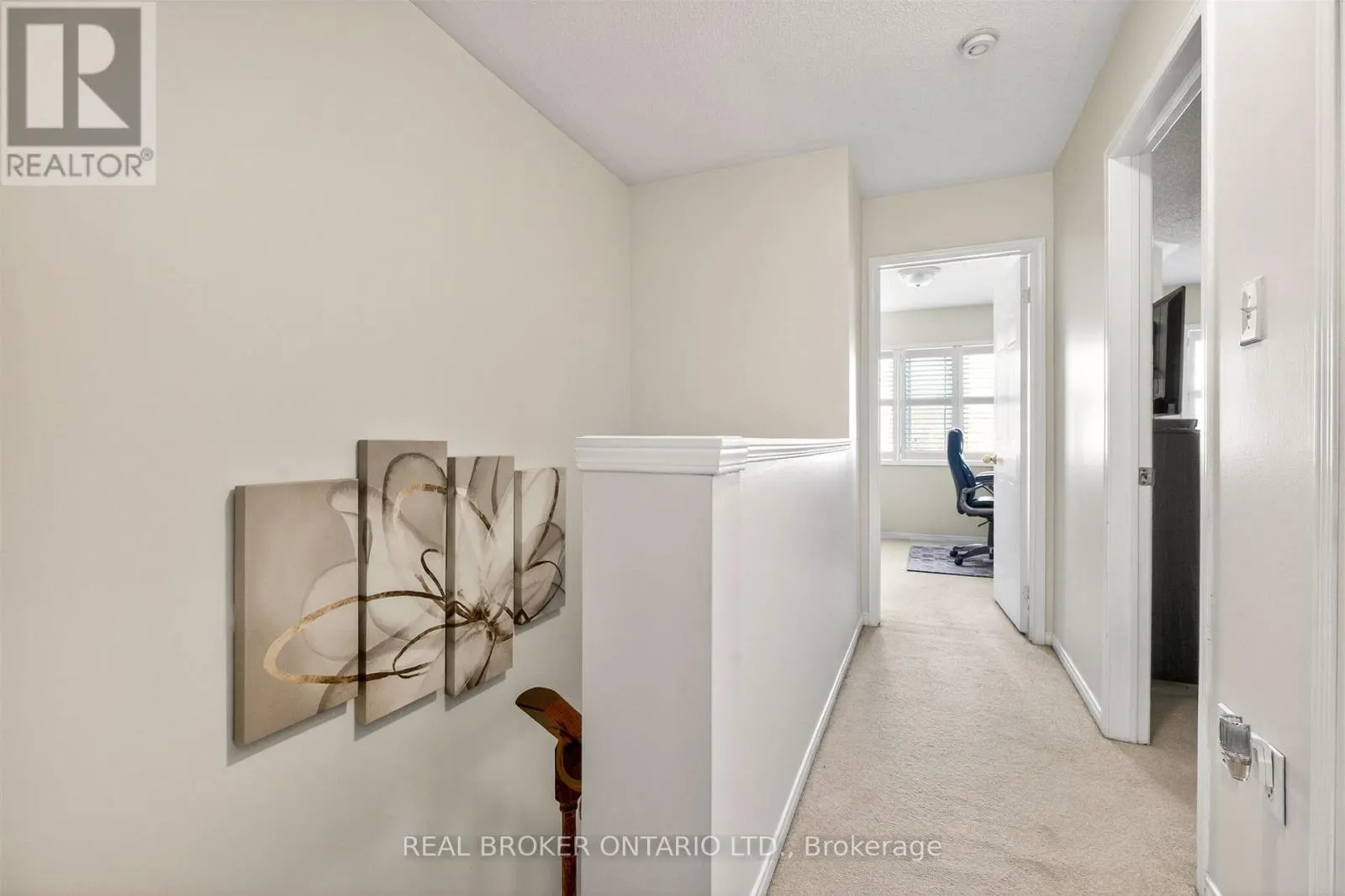 102 - 86 JOYMAR DRIVE