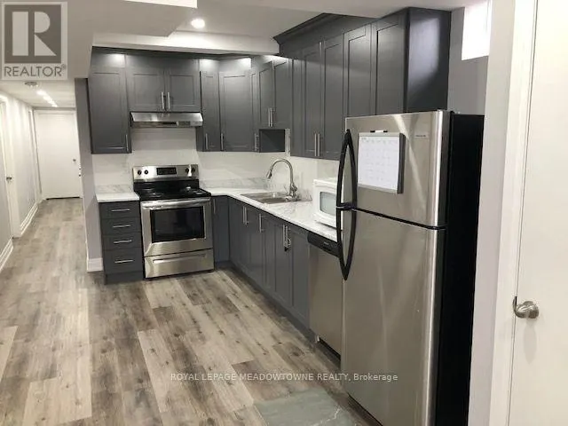 BASEMENT ROOM #2 - 71 THIRTIETH STREET