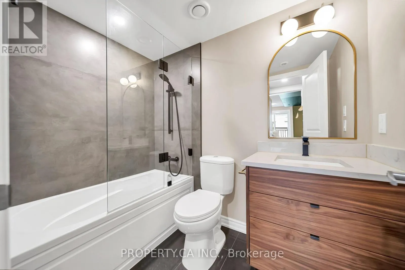 7 - 135 LONG BRANCH AVENUE