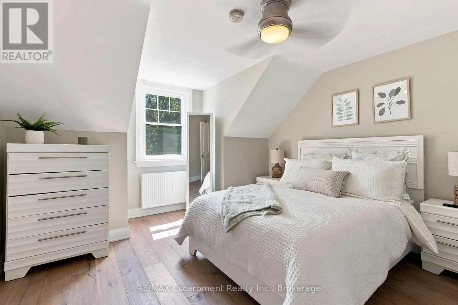 105 WHITTINGTON PLACE