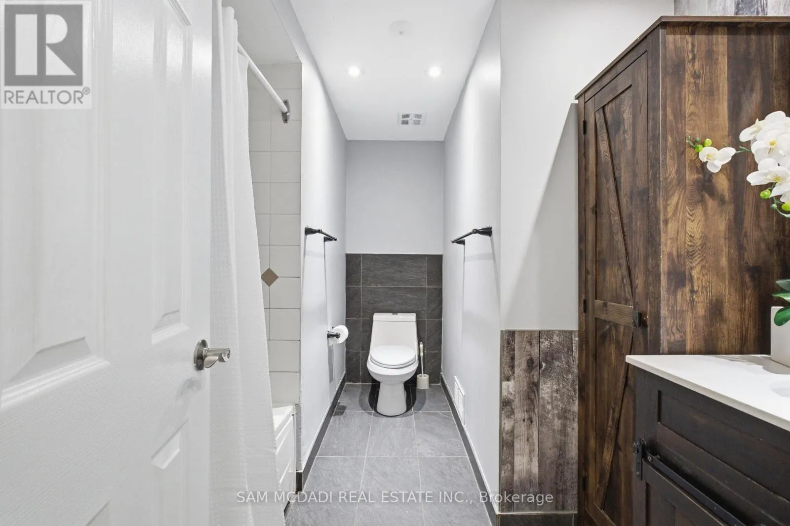 2499 SELORD COURT