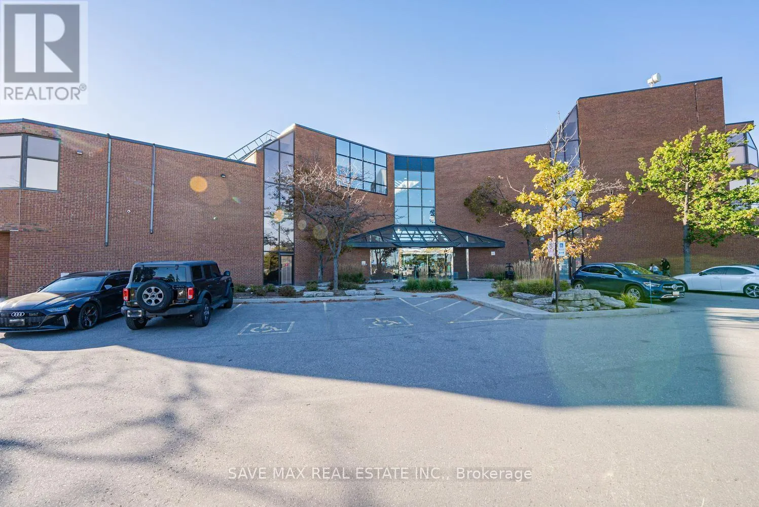 101 C - 1550 ENTERPRISE ROAD