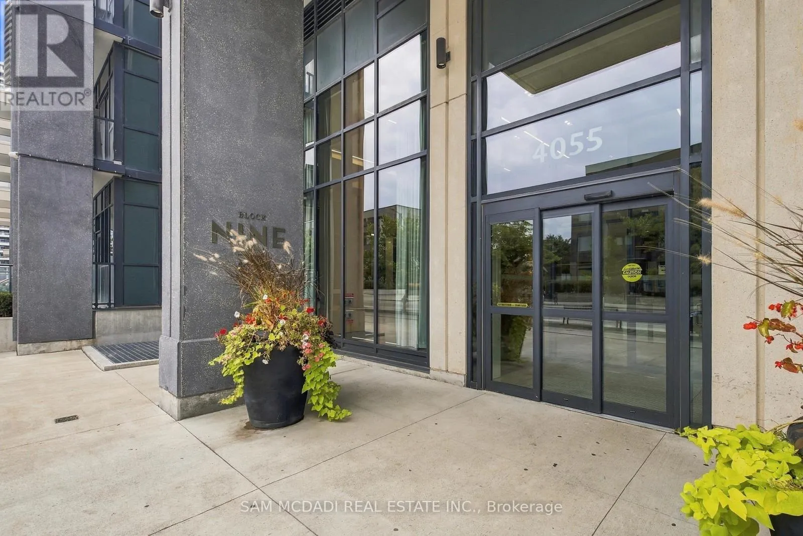 TH6 - 4055 PARKSIDE VILLAGE DRIVE