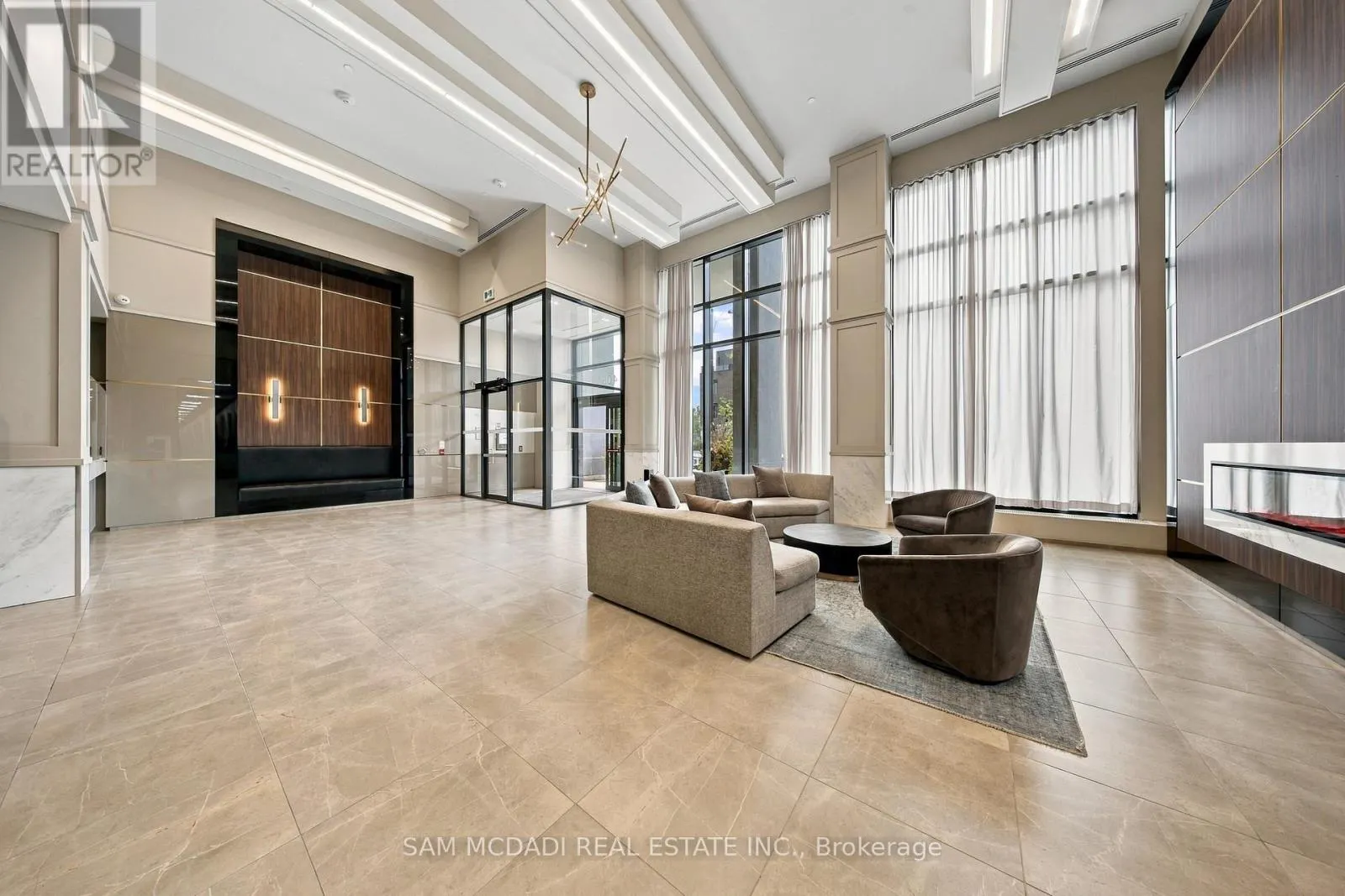 TH6 - 4055 PARKSIDE VILLAGE DRIVE