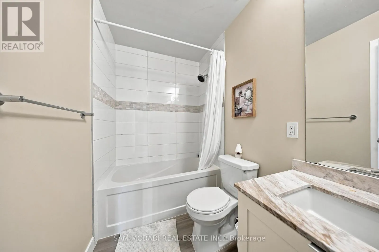 TH6 - 4055 PARKSIDE VILLAGE DRIVE