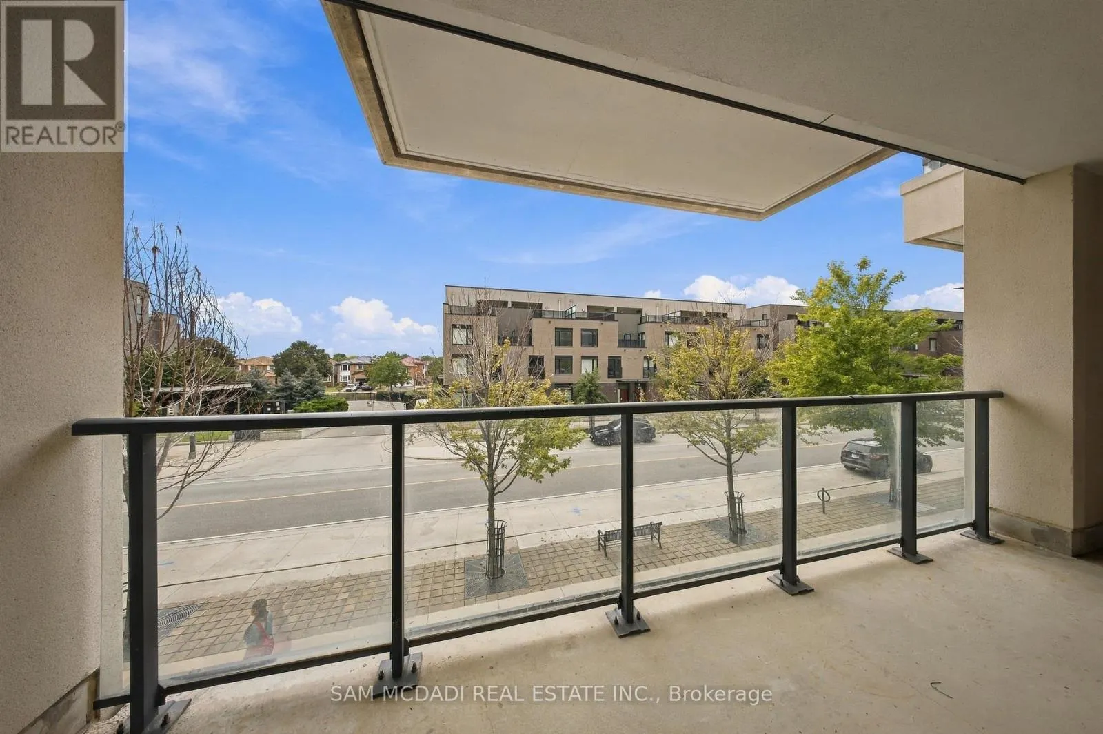TH6 - 4055 PARKSIDE VILLAGE DRIVE