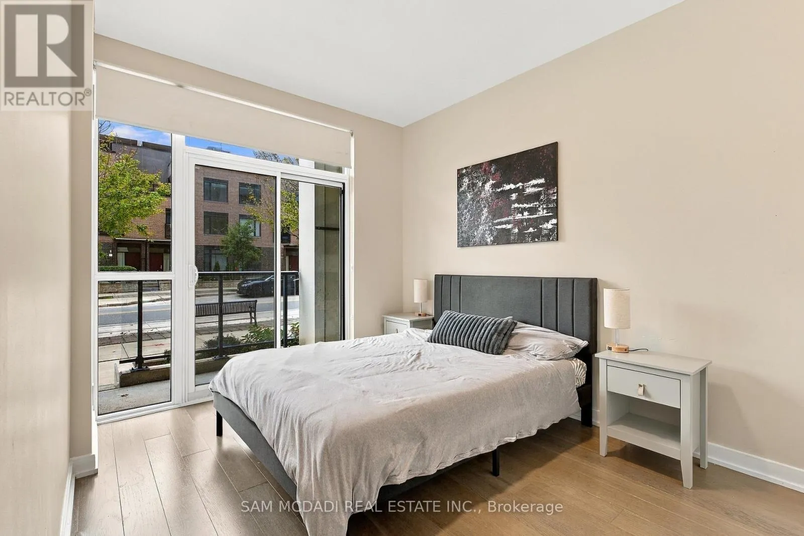 TH6 - 4055 PARKSIDE VILLAGE DRIVE