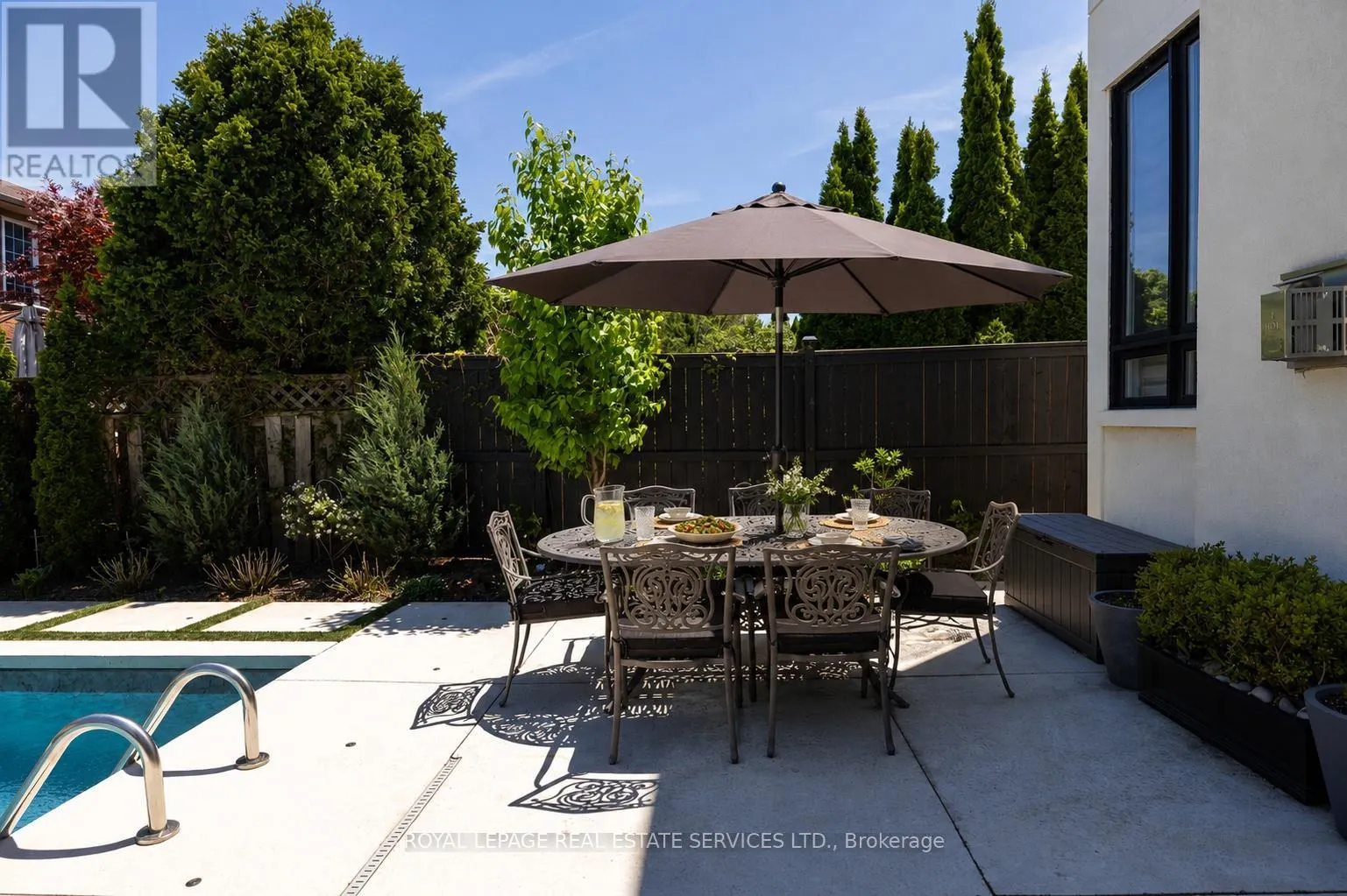 175 BURLOAK DRIVE W