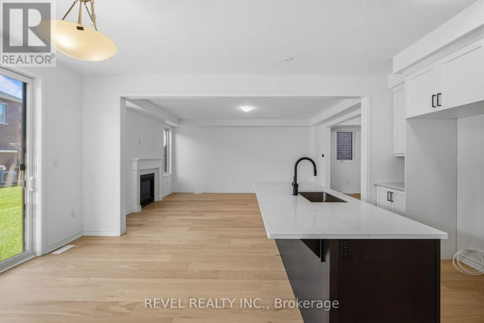 1509 ZILIO TERRACE