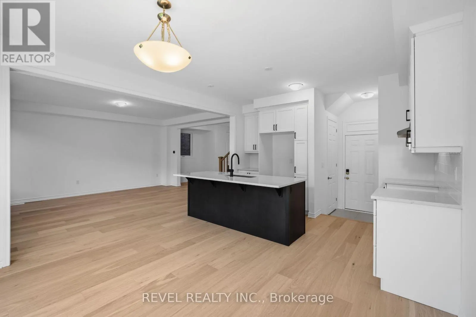 1509 ZILIO TERRACE
