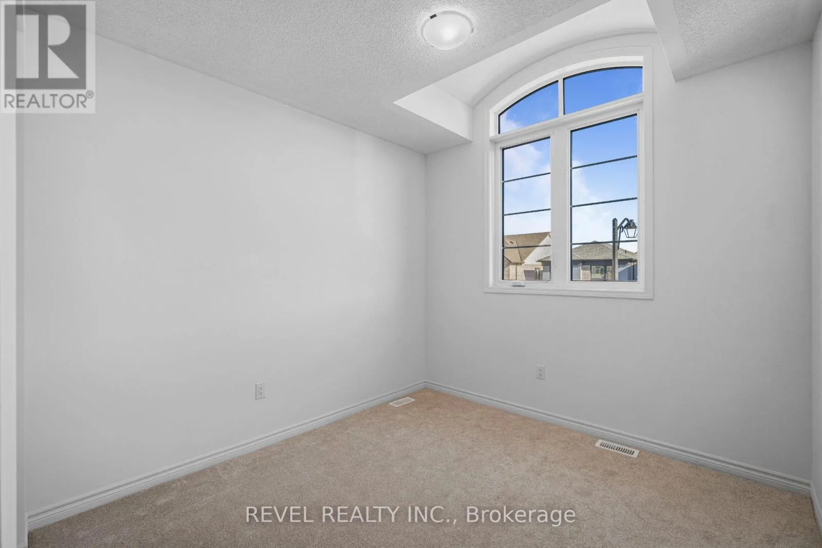 1509 ZILIO TERRACE