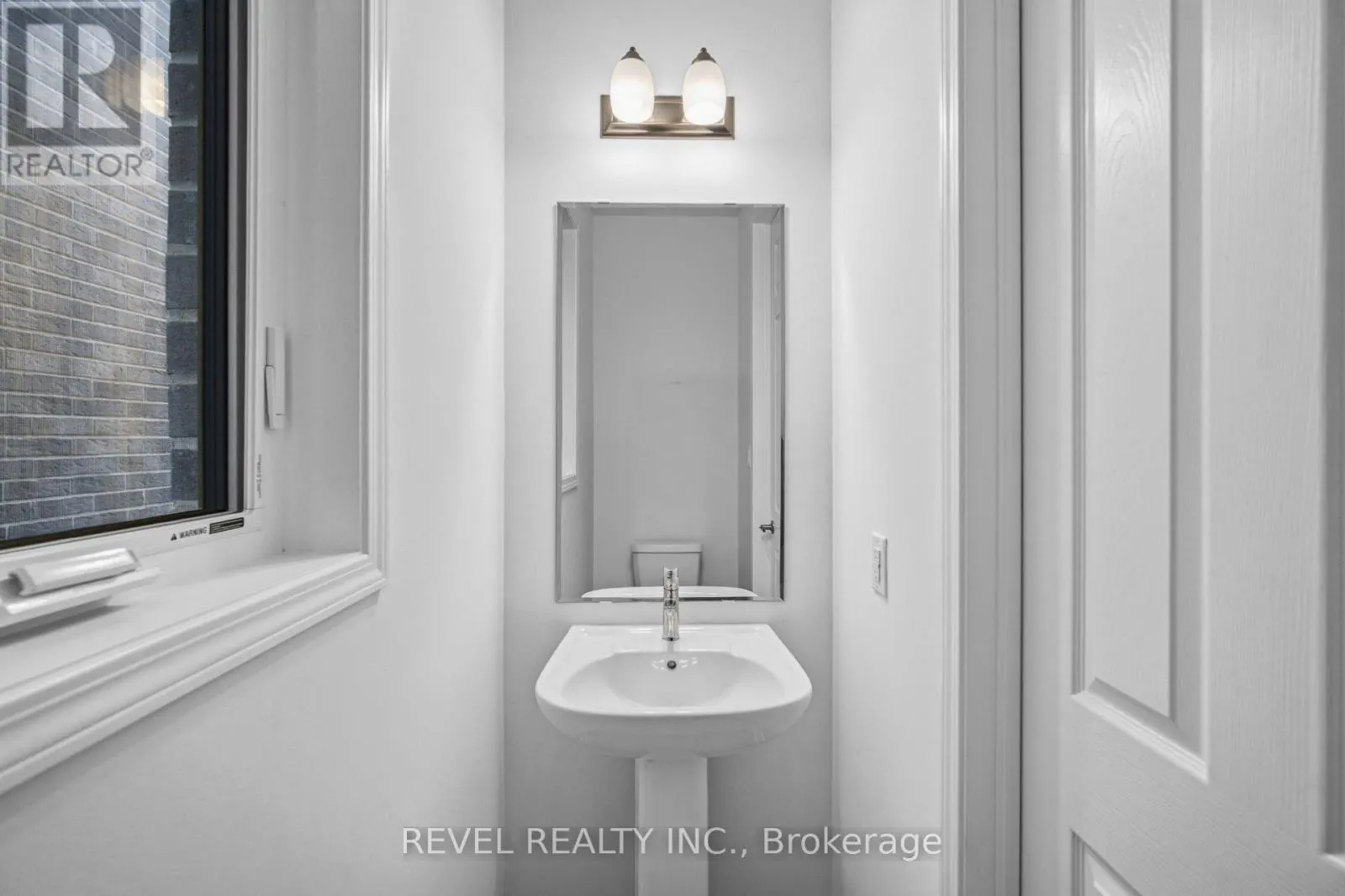1509 ZILIO TERRACE