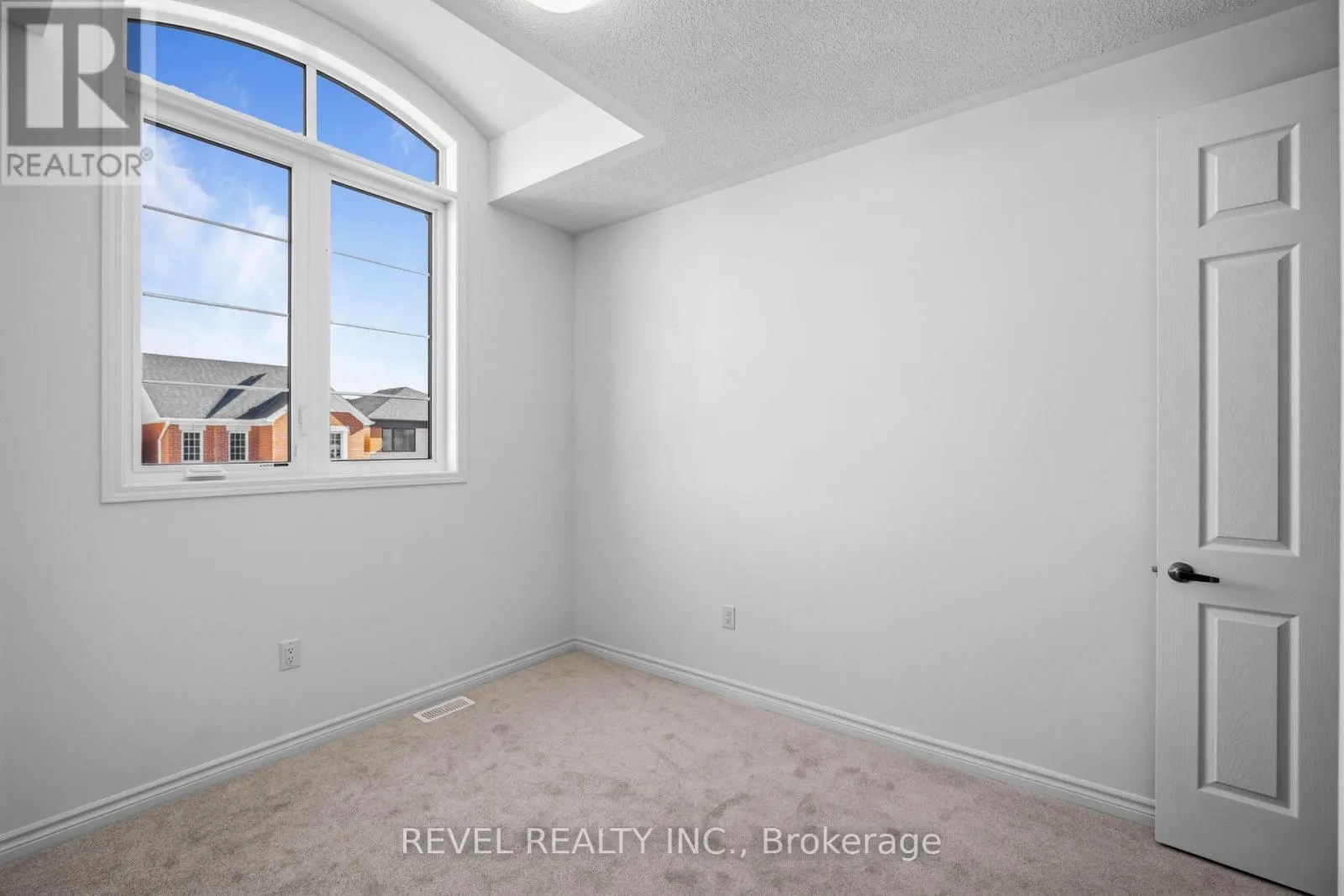 1509 ZILIO TERRACE