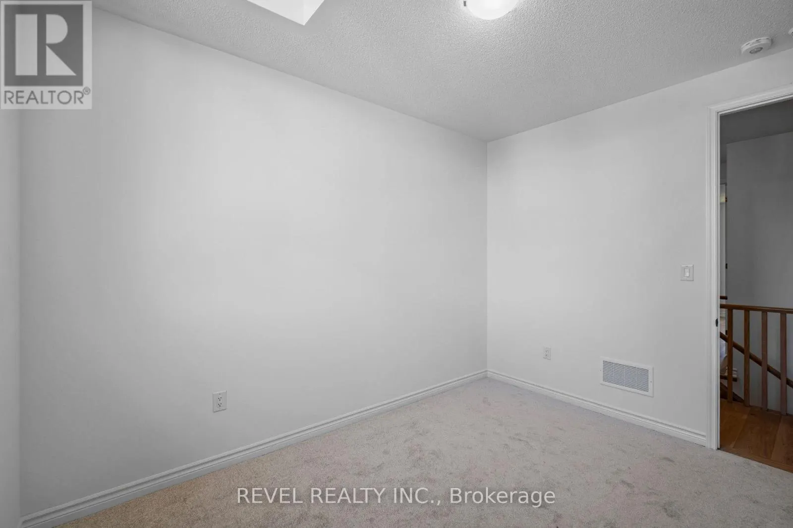 1509 ZILIO TERRACE