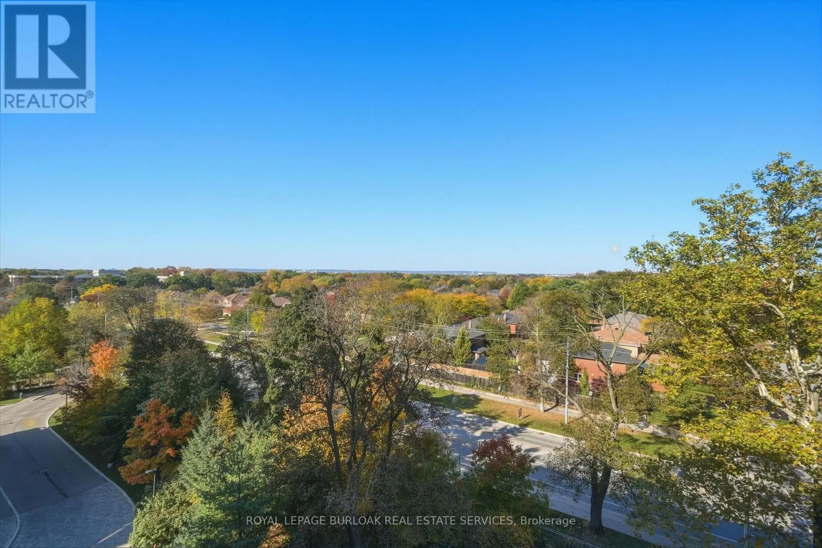 711 - 3500 LAKESHORE ROAD W