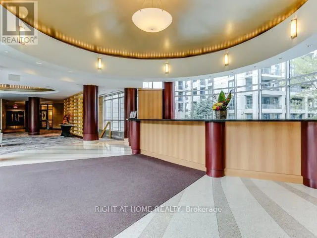 1008 - 2111 LAKE SHORE BOULEVARD W