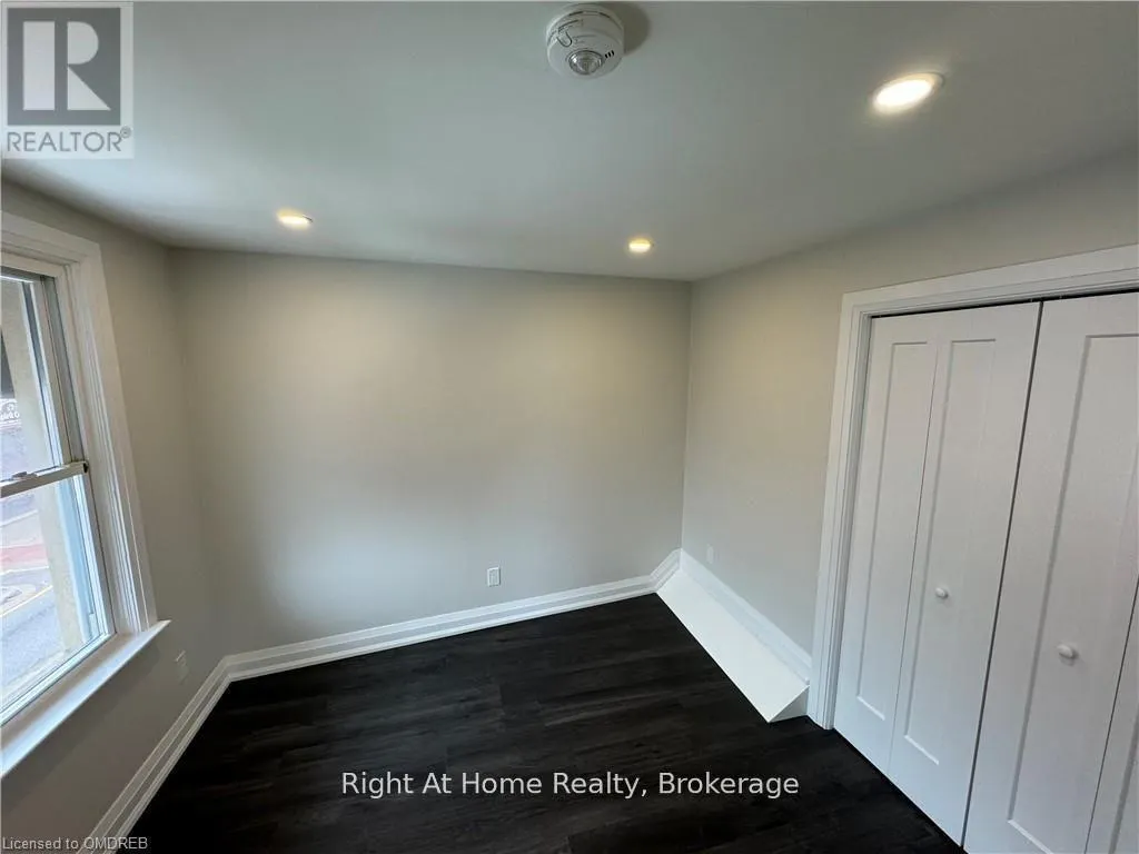 44 MAIN STREET S