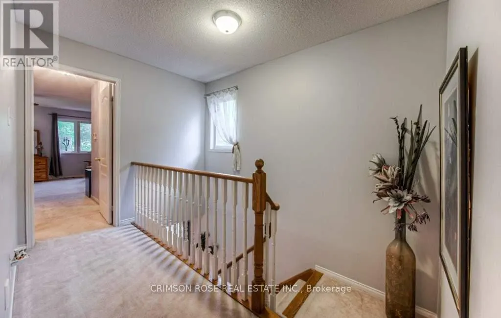 2096 GLENHAMPTON ROAD