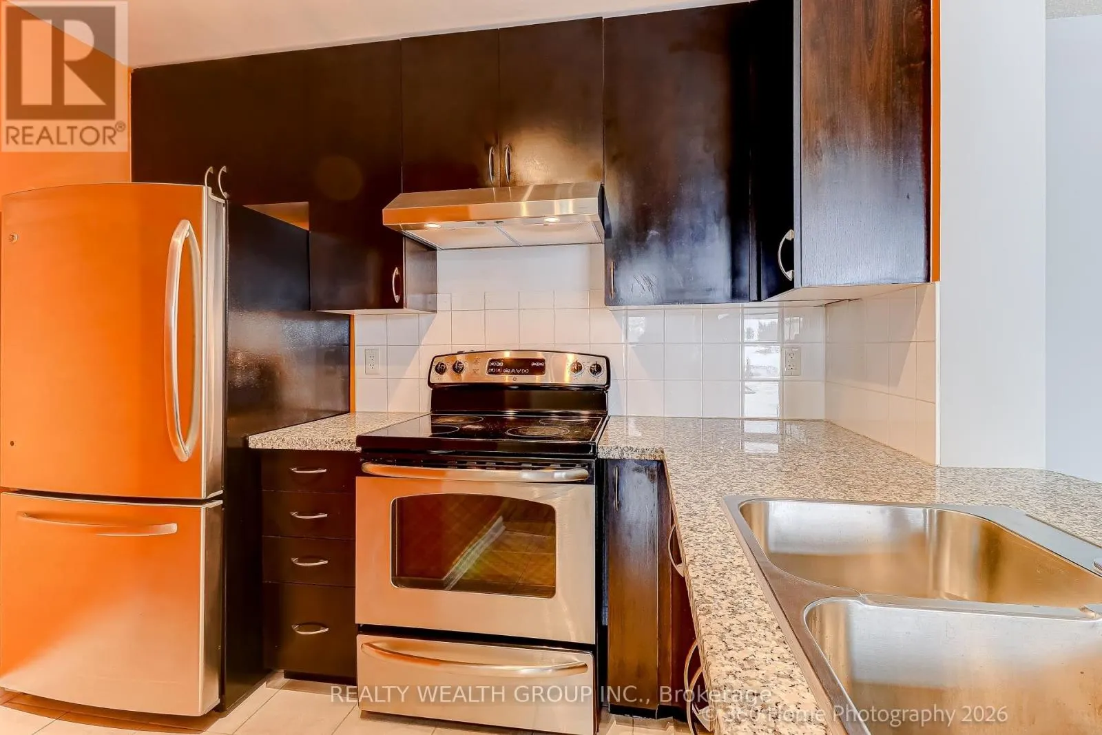 111 - 4900 GLEN ERIN DRIVE