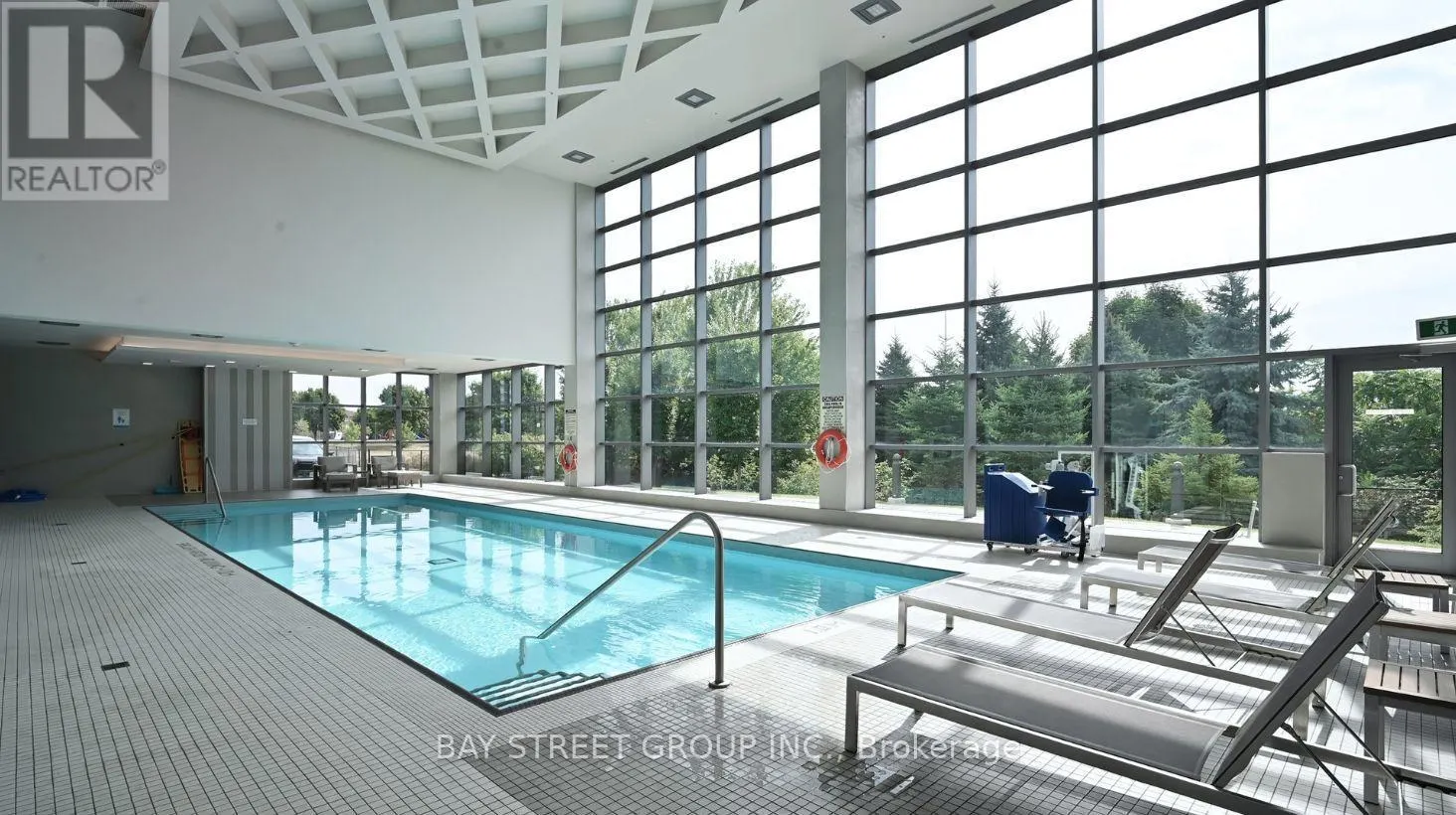 1610 - 4699 GLEN ERIN DRIVE
