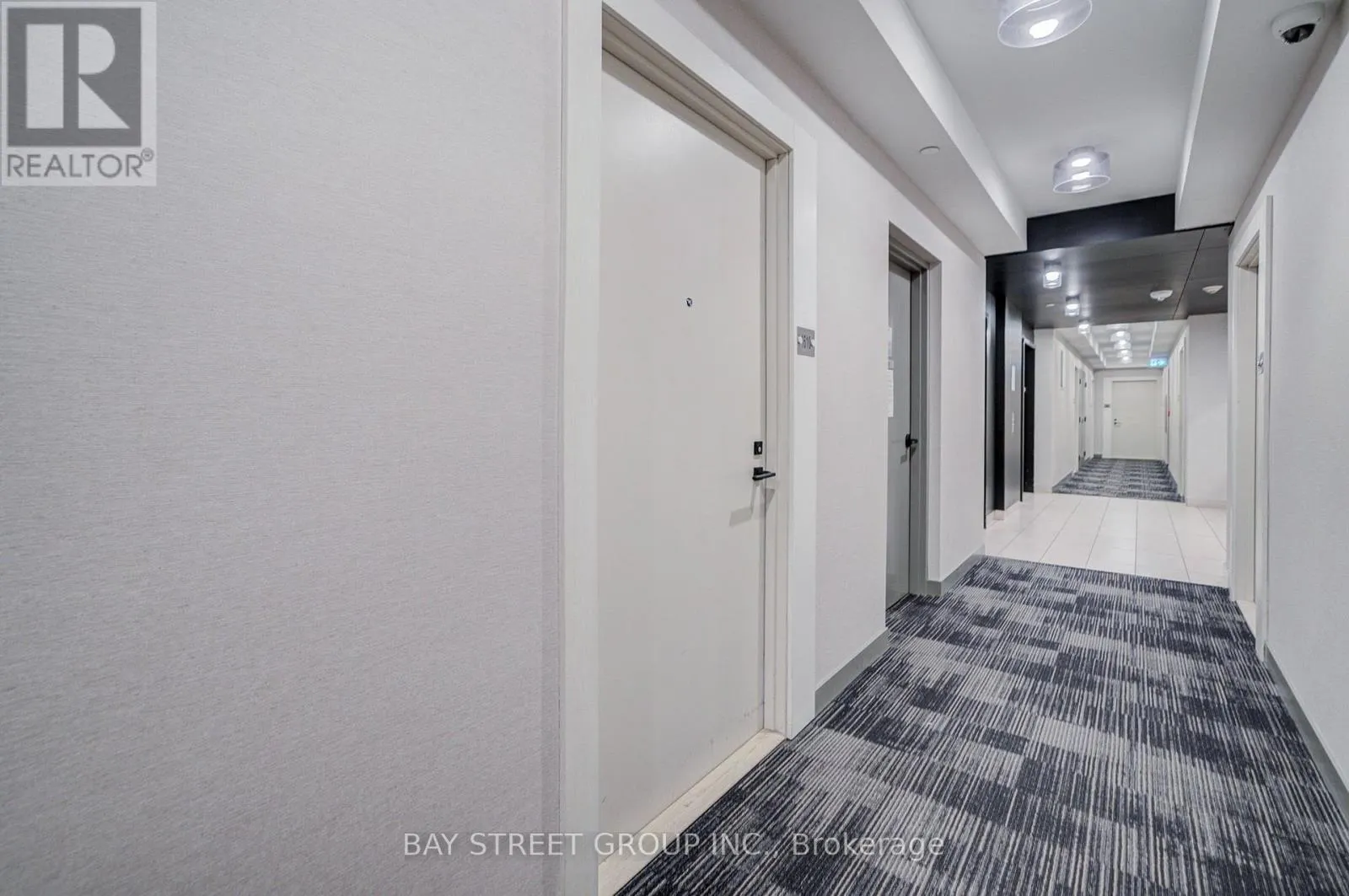 1610 - 4699 GLEN ERIN DRIVE