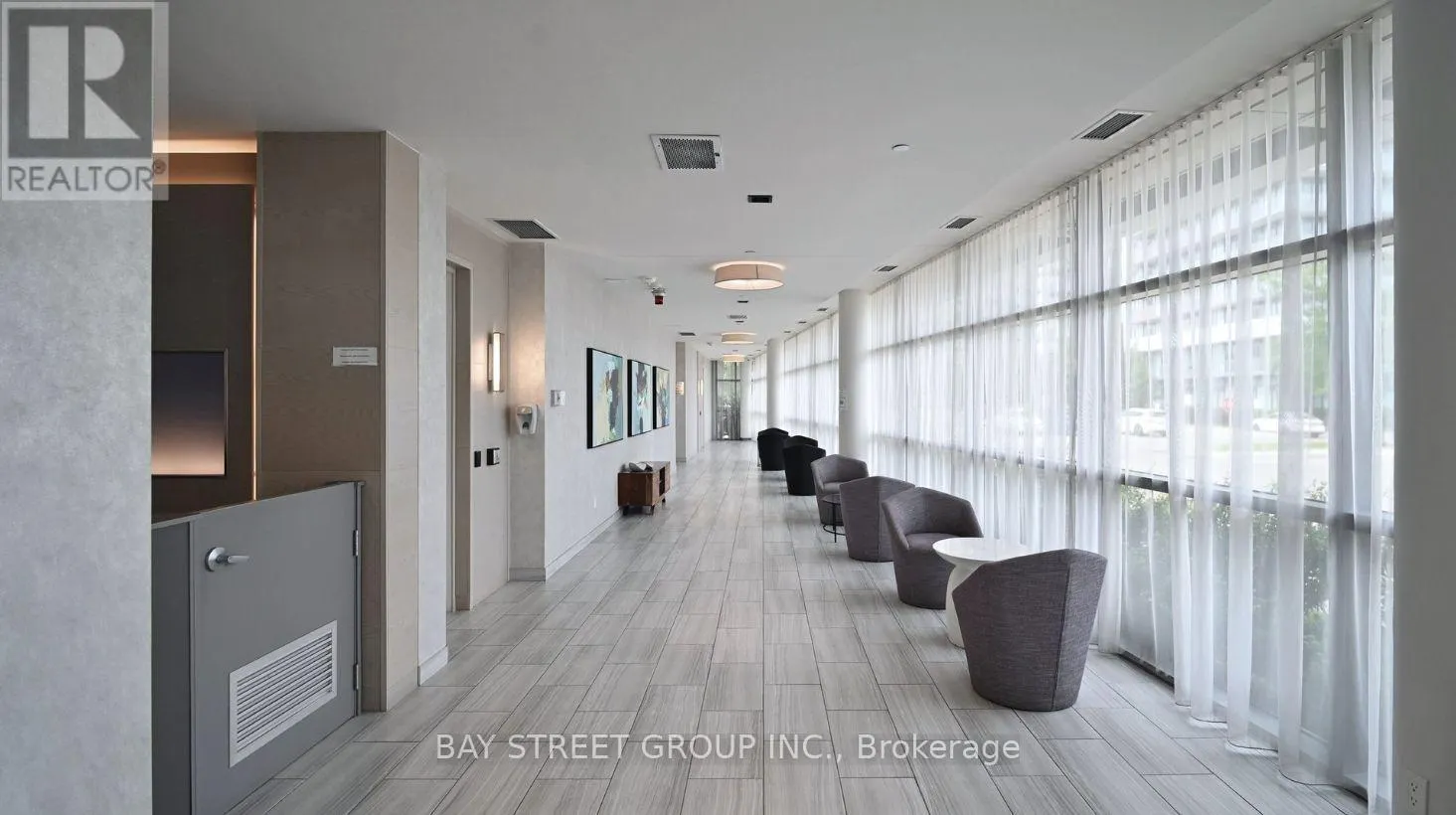 1610 - 4699 GLEN ERIN DRIVE